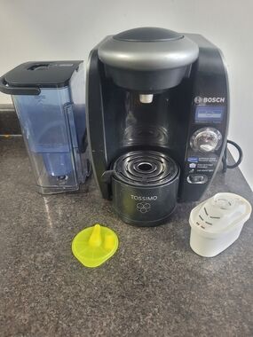 Bosch Tassimo Single-Serve Coffee Maker Model TAS6515UC8/09